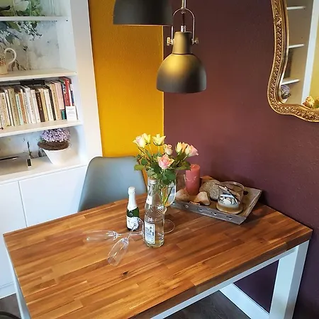 Stilvolles-designerappartement-norderstr-10 Apartmán